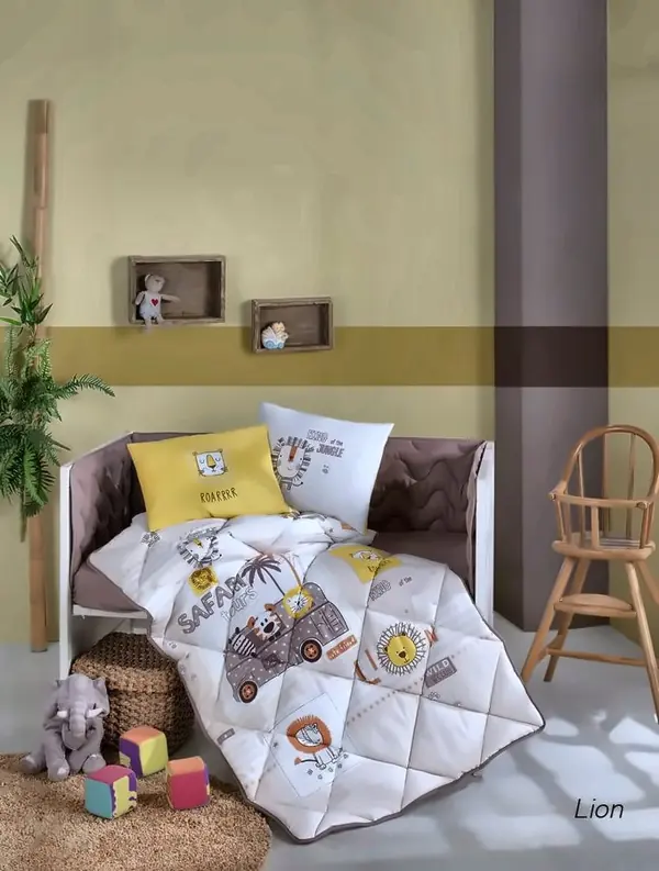 Midnight Lion Cot Set